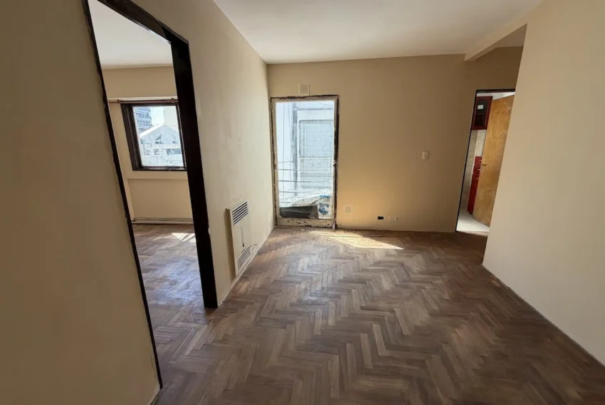 3c1e1fa1-a020-4c88-96fc-b2f75b45c1bf_u_large