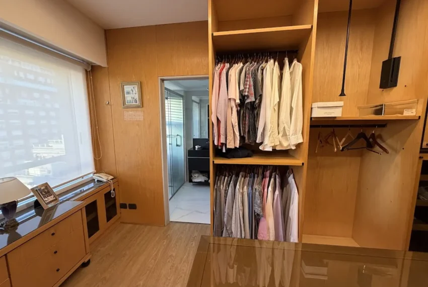 5bae22ba-8599-41c9-8460-51c327082bd1_u_large