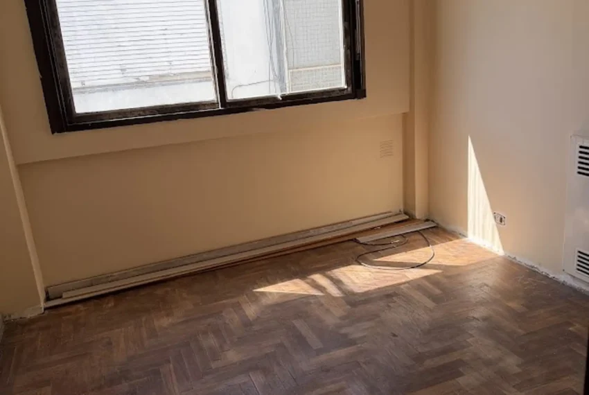 93240bf2-8a17-4562-aa7f-1d96c6f4b392_u_large