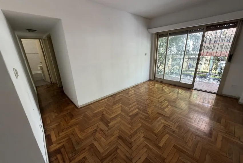 d6f8ca76-74bb-4eb1-b559-37417e3d5159_u_large